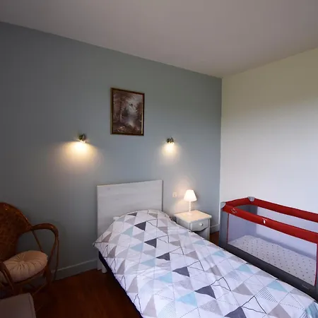 Villa Maison Pour 5 Personnes A La Campagne Blanquefort-sur-Briolance